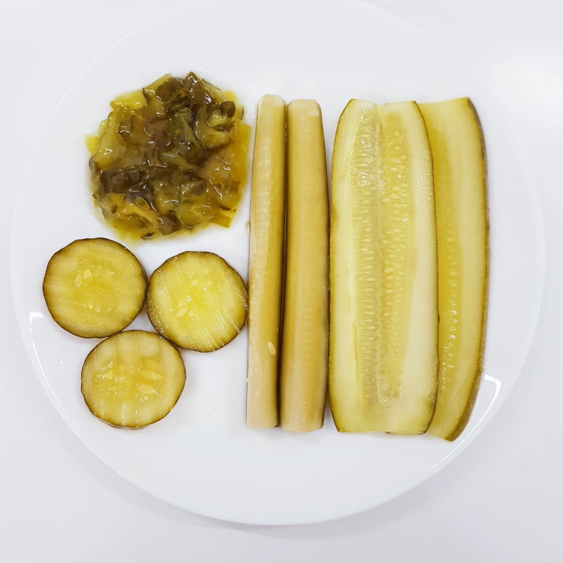 
VIETNAMESE CUCUMBER PICKLE SPEARS 