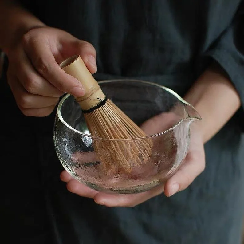 Retro Zen Style Textured Glass Matcha Bowl with Pouring Spout Unique Heat Resistance Whisk Scoop Tea Ceremony Mindful Gift Set
Retro Zen Style Textured Glass Matcha Bowl with Pouring Spout Unique Heat Resistance Whisk Scoop Tea Ceremony Mindful Gift Set