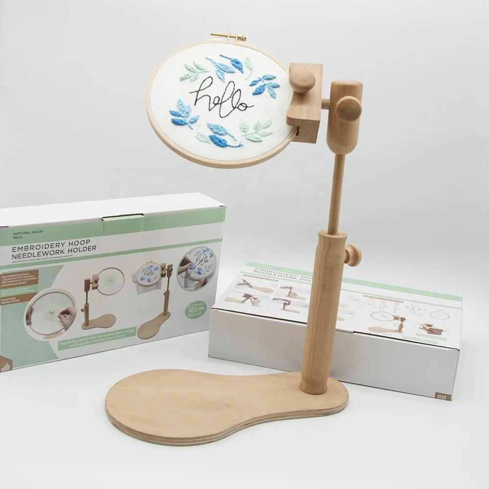 

Needlework Holder with 16 cm Embroidery Hoop, Natural wood color