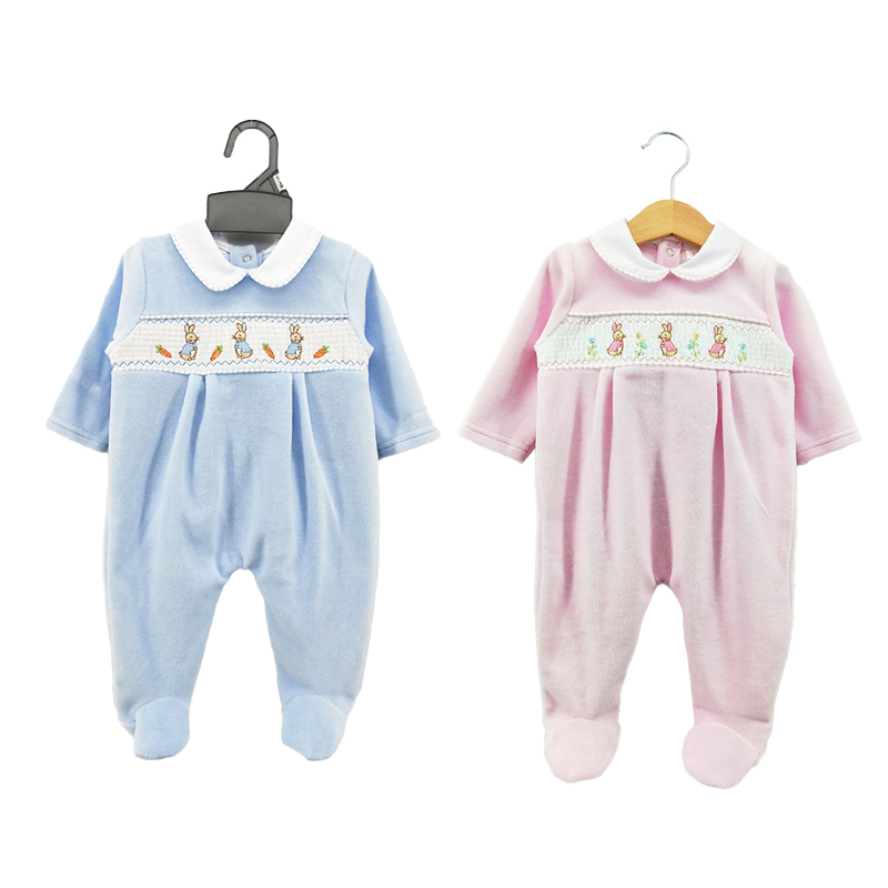 

2021 Factory hot sell cute embroidery velour warm baby all season smocking romper for 0-6M baby