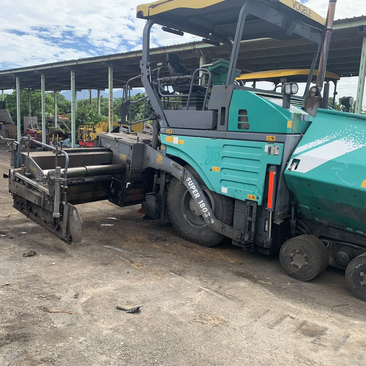 
VOGELE SUPER 1803-2 Asphalt Paver 3m - 6m 