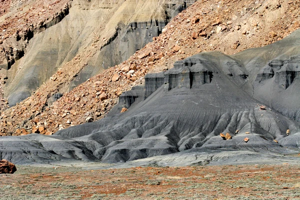 bentonite1.jpg
