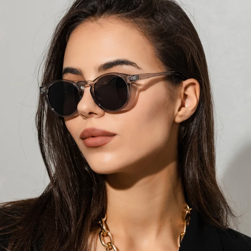 

Lmamba Custom Logo Retro Rivet Round Street Sunglasses Women Designer Ladies Shades Sunglasses 2022