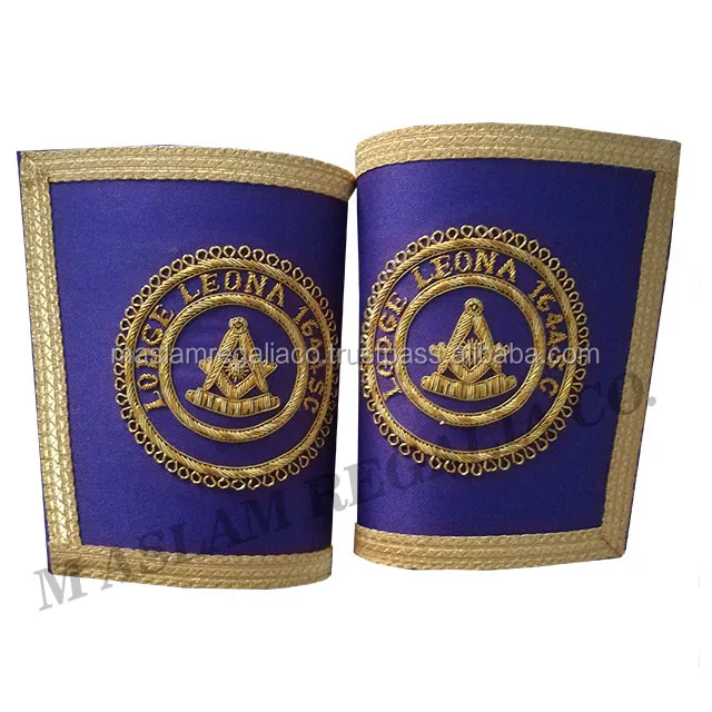 Cuff 4.jpg