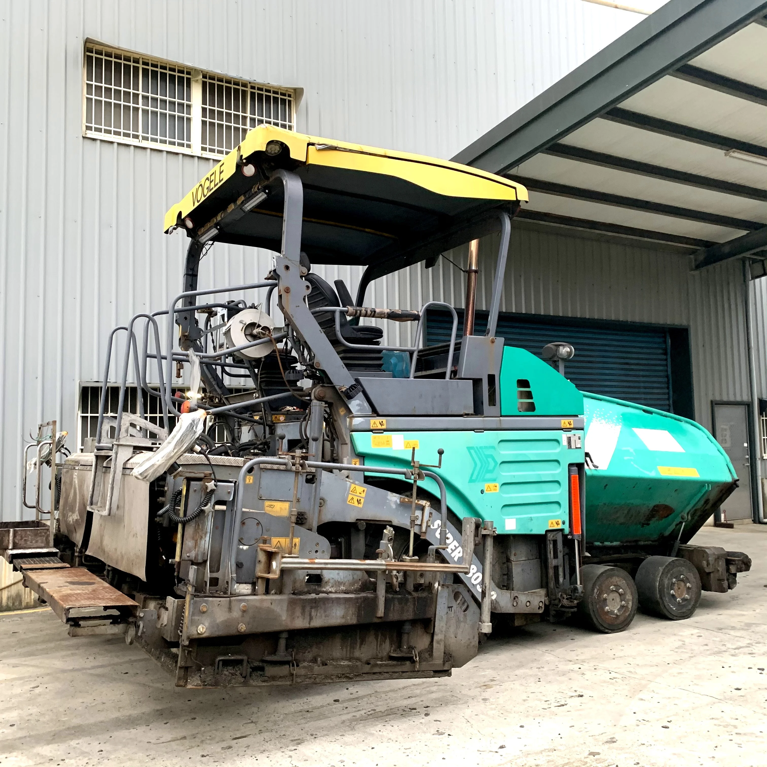 
VOGELE SUPER 1803-2 Asphalt Paver 3m - 6m 