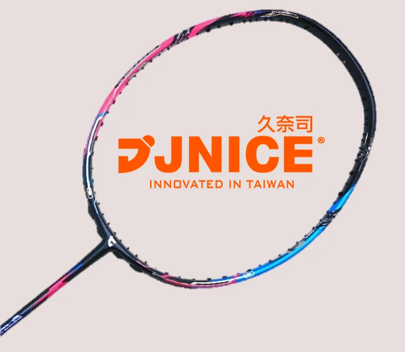 

Taiwan 46t elastic force 9000 aggressive great badminton racket