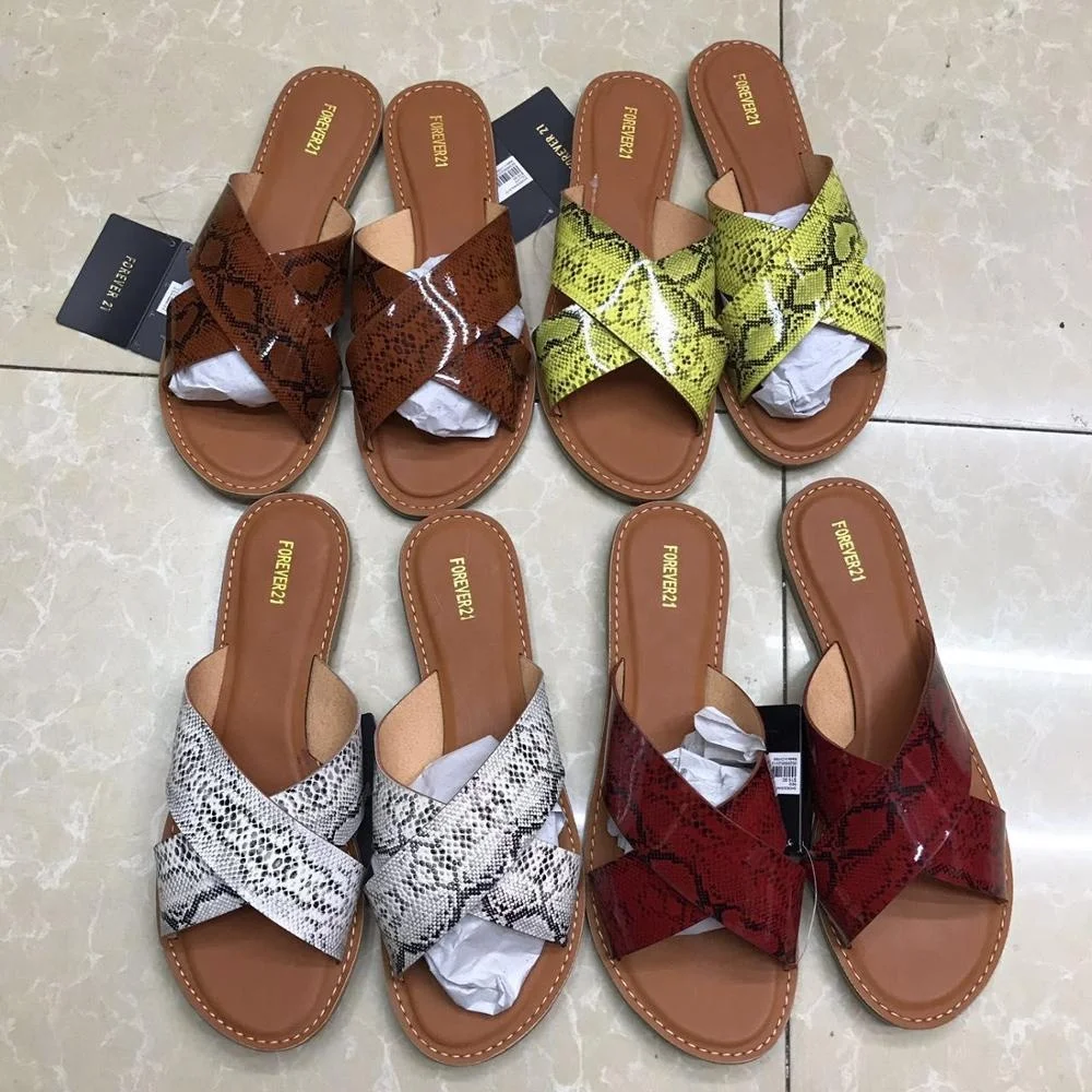 

Women's Fashion Transparent Belt Sandals 2019 Crystal Flat Bottom Comfortable Double-Belt Slippers Slide Discolored Sandals