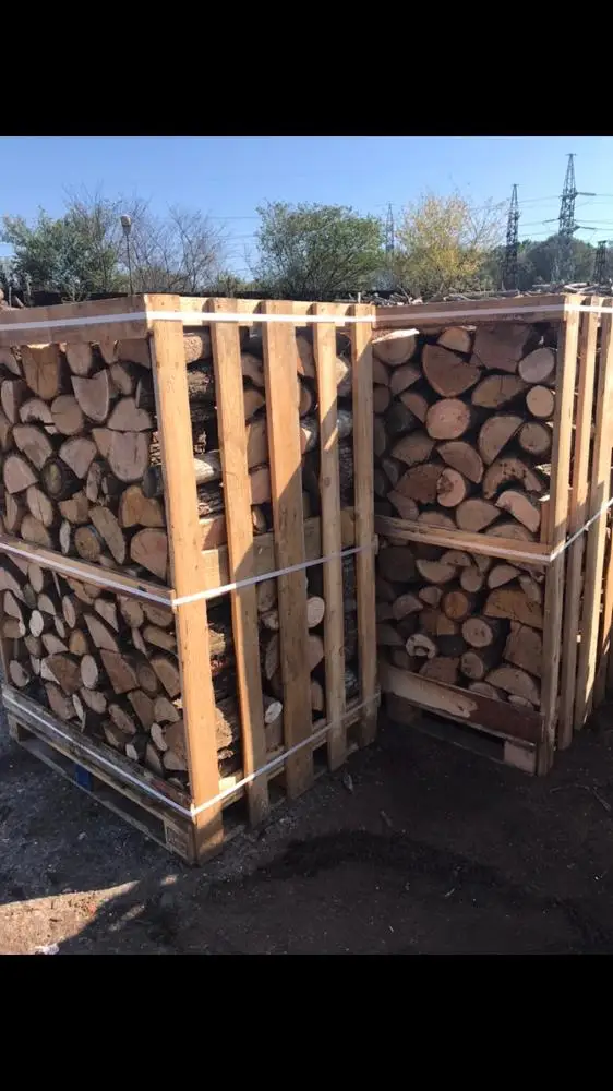 
KILN DRIED FIRE WOOD HARDWOOD FSC CERTIFIED 10-15 % MOISTURE OAK BEECH ASH 