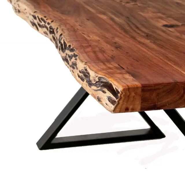 工业现代风格家具实心黑色胡桃木板桌,带生活边缘板,用于餐厅,办公室