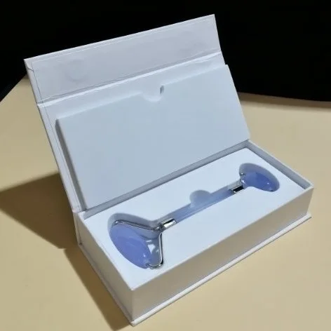 

2021 new product natural blue agate Blue Chalcedony Guasha and Jade Roller with Box, Natural color