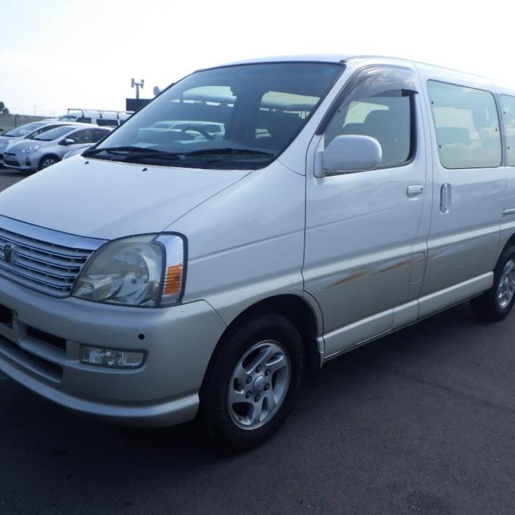 
Japanese Used Car Toyota Regius 2001 