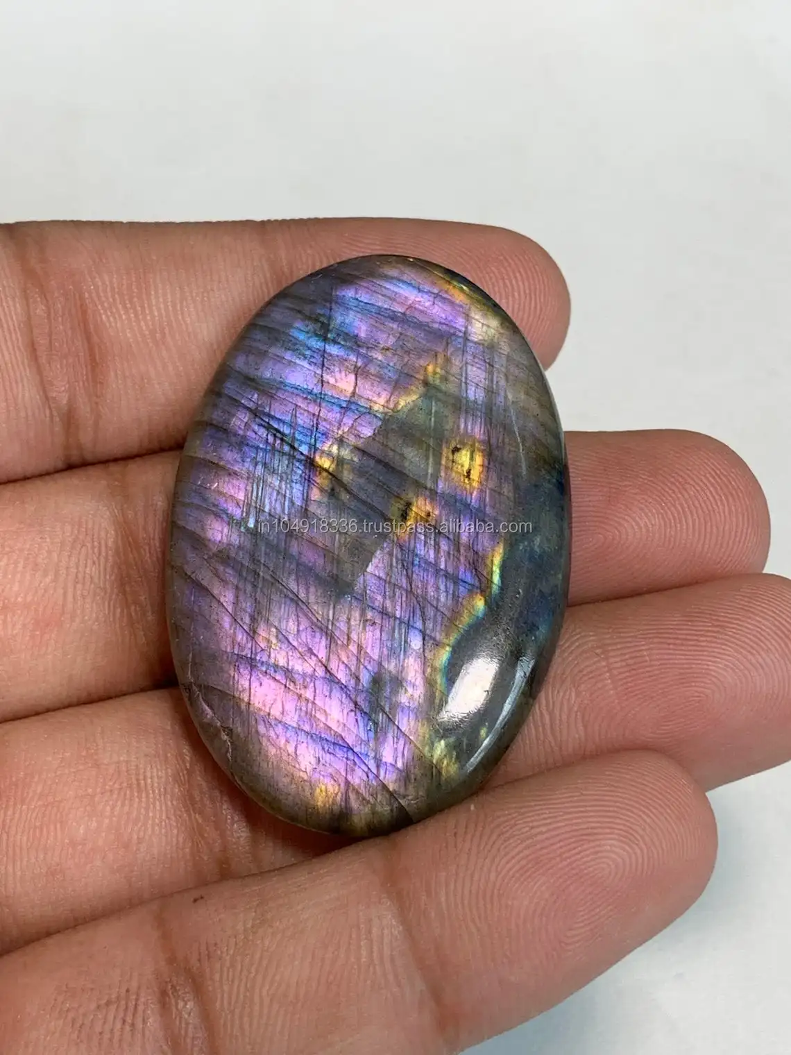 Rare Purple Labradorite Cabochon Size 28*21*6mm 34Cts Designer Cabochons 100% Natural Oval Shape Purple Labradorite Gemstone Crystal