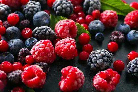 mixed berries2.jpg