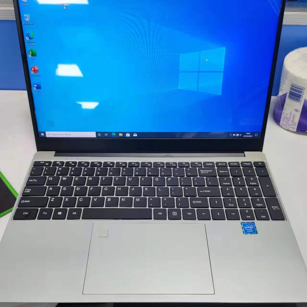 

15.6 Inch Laptop Windows 10/11 Slim 8G 128GB Quad Core Notebook