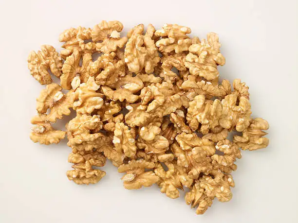 
Ukraine Nuts Light HALVES WALNUTS 