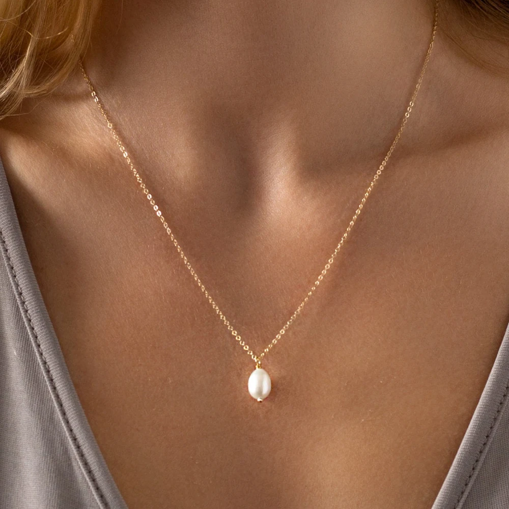 

Simple Baroque Freshwater Cultured Pearl Pendant Choker Necklace Everyday Necklace Jewelry for Women Bridesmaid Gift