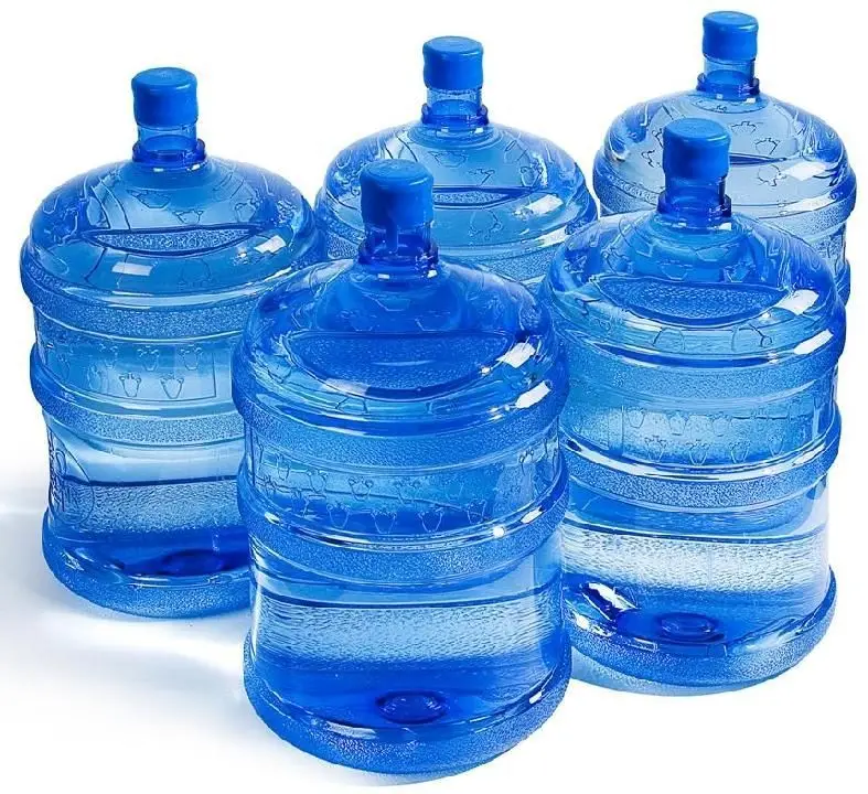 Доставка воды 20 литров. Вода в бутылях. Баклажка воды. Бутылка для воды. Большие бутыли для воды.
