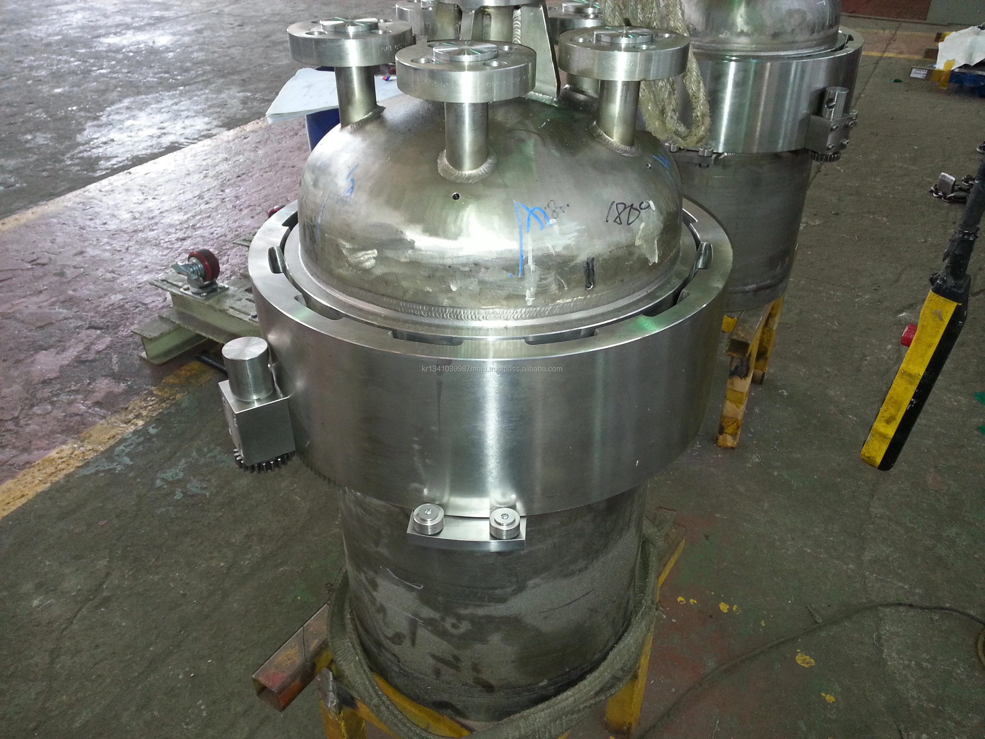 
Titanium Gr.1 Chemical Mixing Reactor, Stainless Steel 