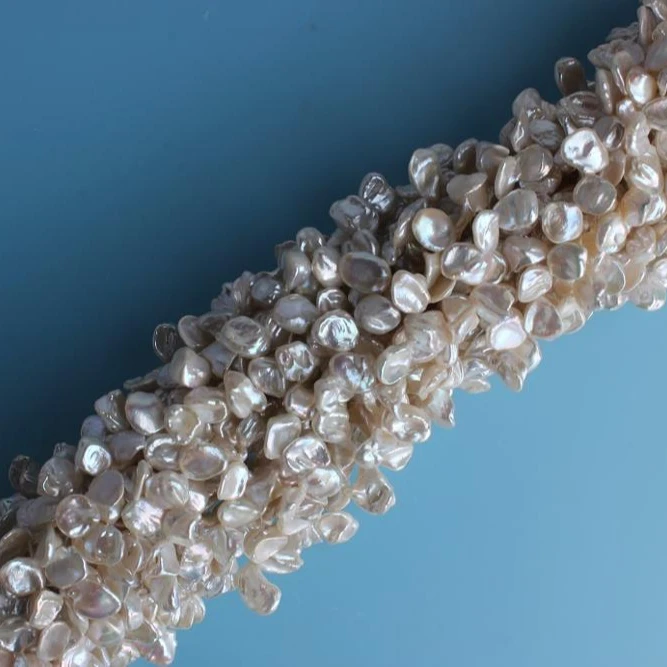 
8 9mm Coin Shape Natural Colour Keishi Freshwater Loose Pearl Strand, 16