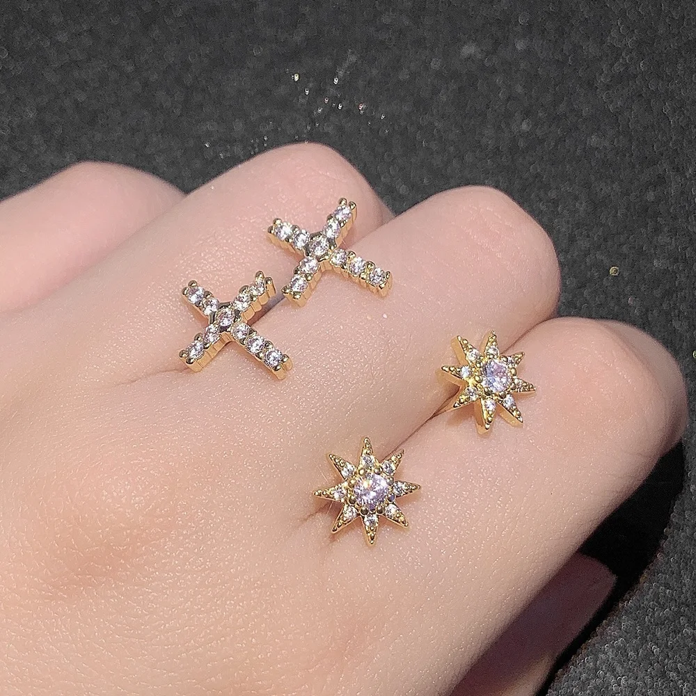 

Miminamlist Jewelry Star CZ Earrings 18K Gold Plated Rhinestone Diamond Stud Earrings