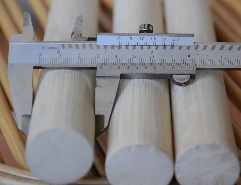 
different between kinds of rattan raw material natural and plastic for making furniture 