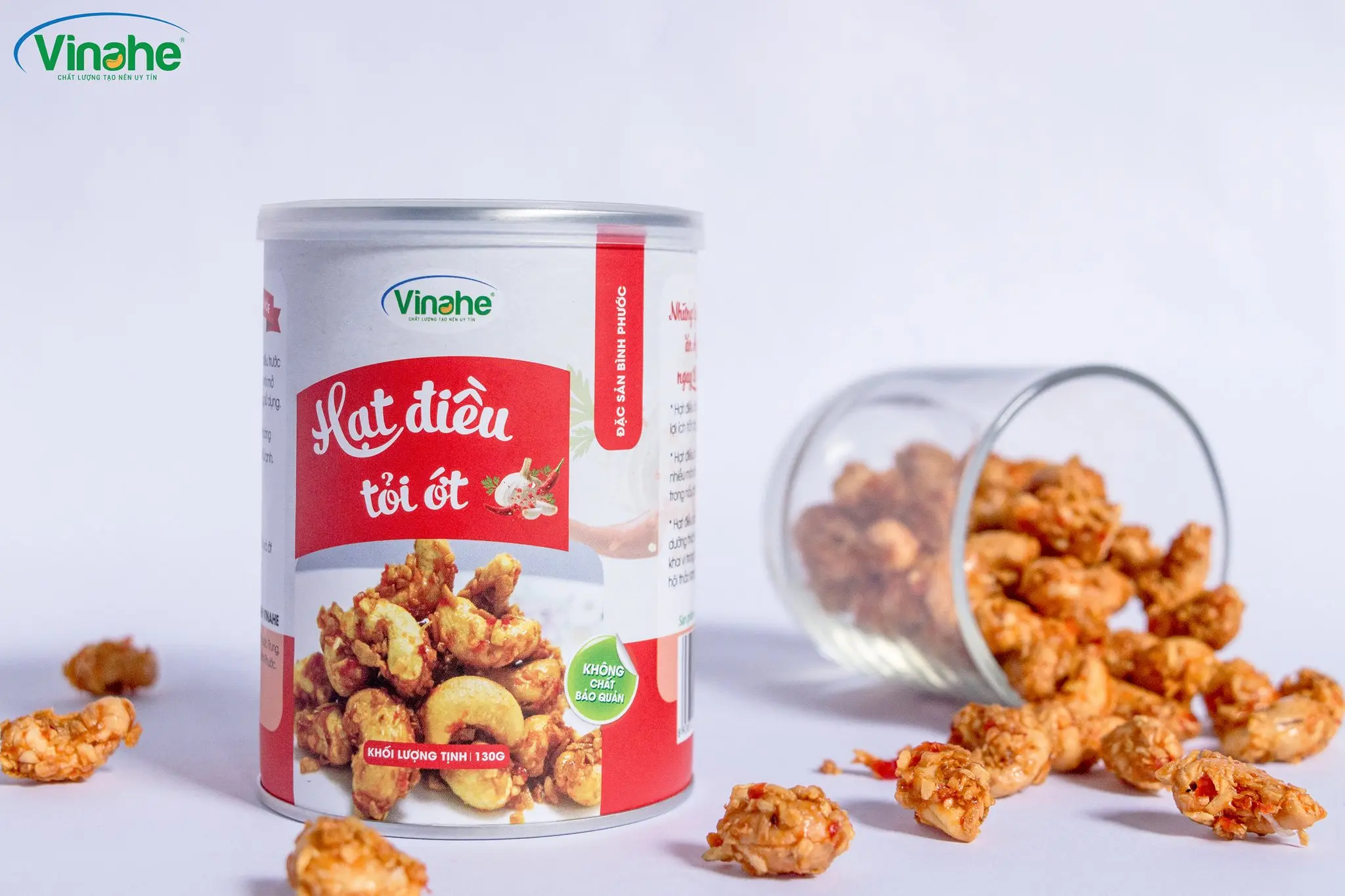 
High quality Processed Chilli and garlic cashew nuts in Vietnam 