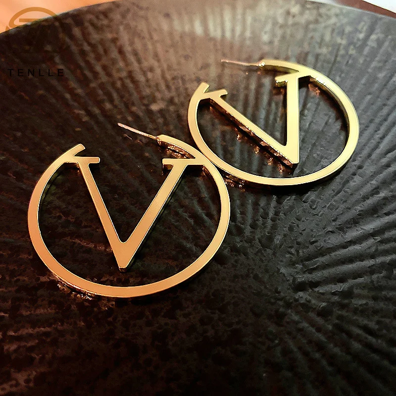 

Letter V Sterling Silver Earrings Gold Hoop Earrings For Women Simple Punk Fashion Gold Silver Ear Gift Party Jewelry