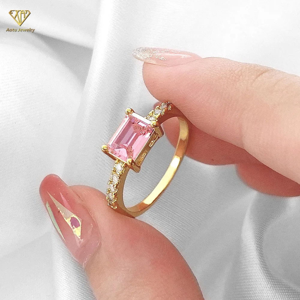 

Fashion Hot Sale Wedding Ring Cubic Zircon 18K Gold Plated Pink Diamond Ring