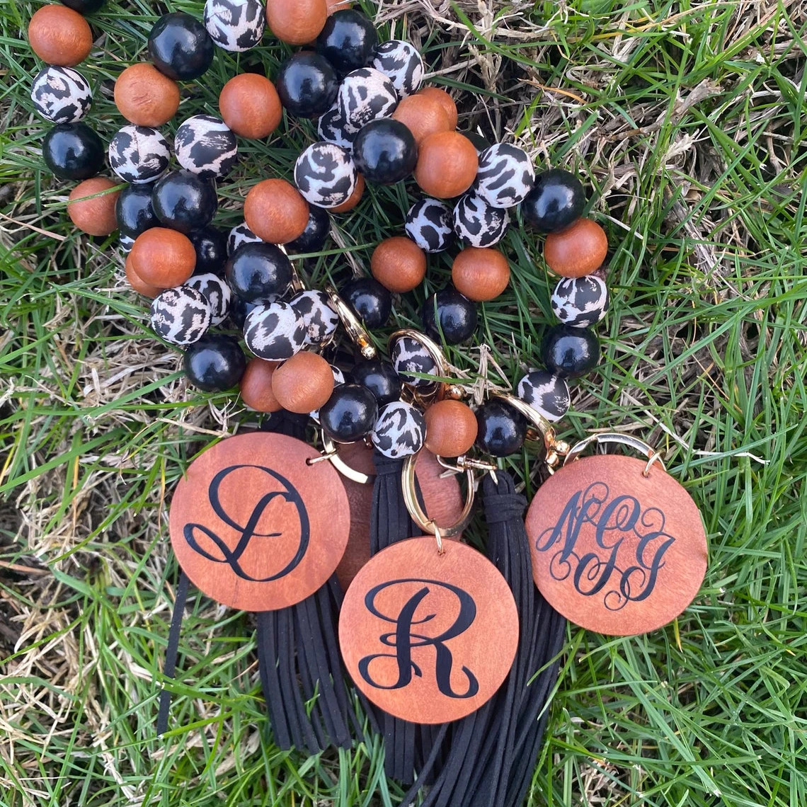 

Monogram Blank Wood/acrylic Pendant keychain Leopard Silicone Beads Bracelet key ring wood bead Suede Tassel Wristlet Key Chain