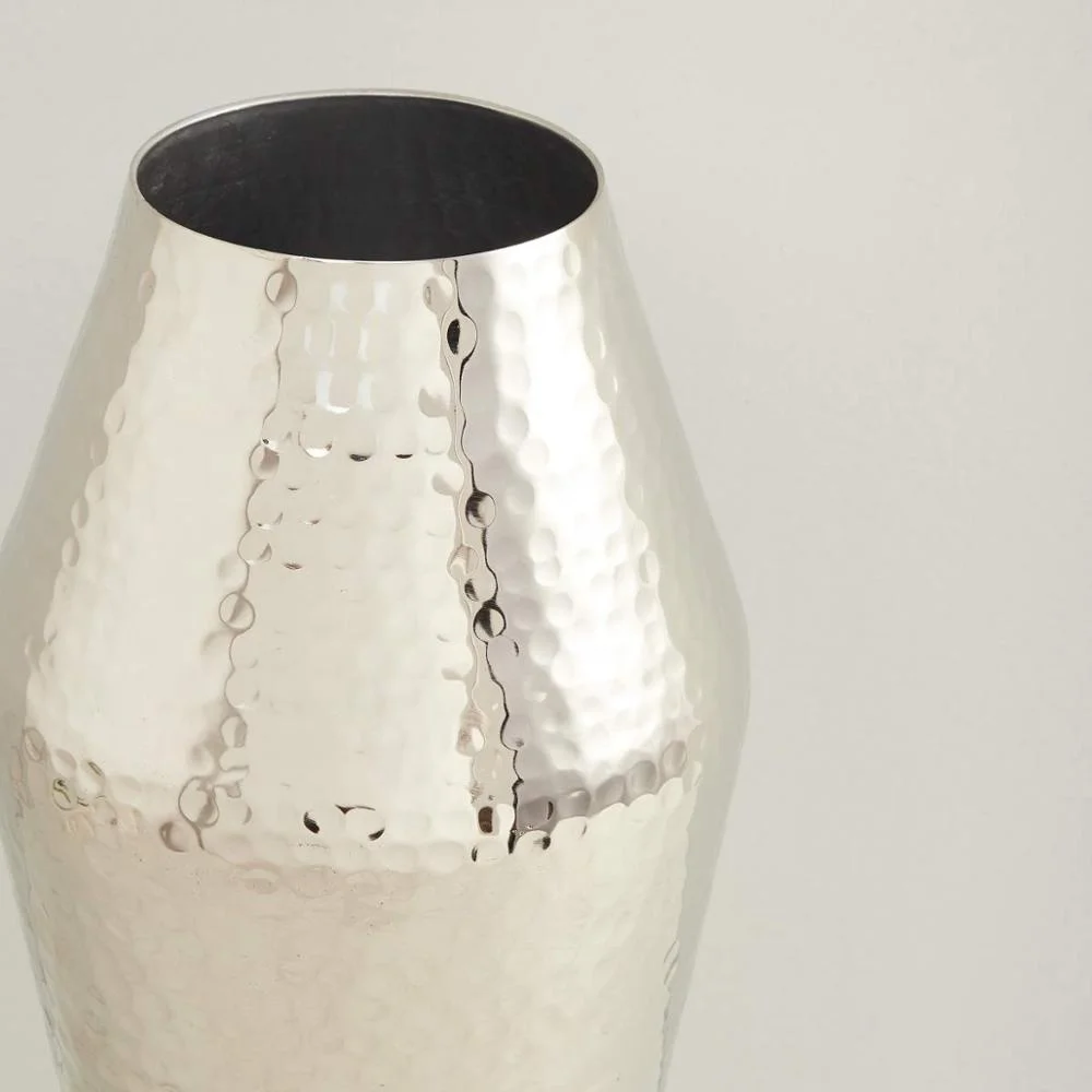 
Splendid Textured Round Vase 