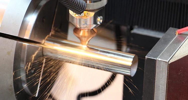 máy cắt ống cnc laser