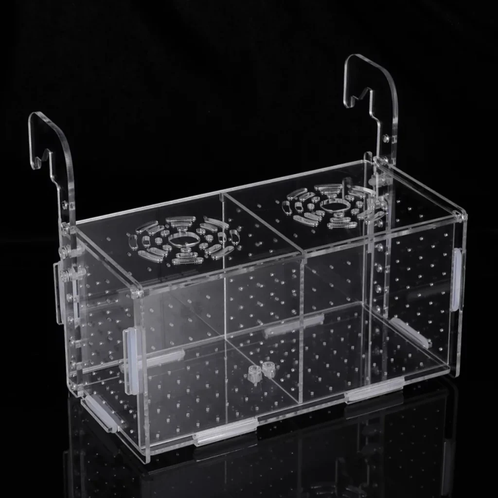 

Fish Breeding Box, Acrylic Breeder Isolation Box Aquarium Fish Tank Hatchery Incubator with Suction Cups for Baby Fishes Shrimp