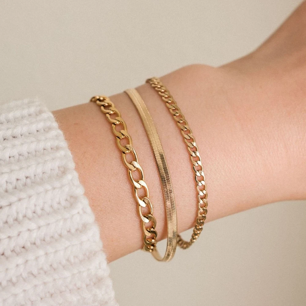 

Hot Sell Delicate 18K Gold Filled Twisted Rose Chain Bracelets Women Skinny Stainless Steel Layering Bracelet Jewelry