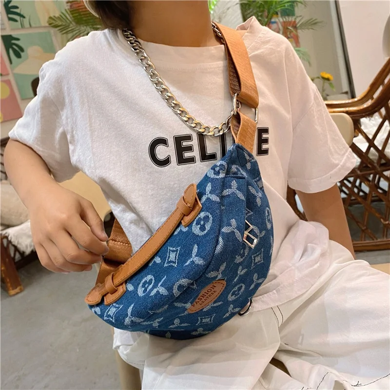 

2021 New Korean style letter Plaid waist bag children shoulder crossbody small shoulder bag western style chest bag