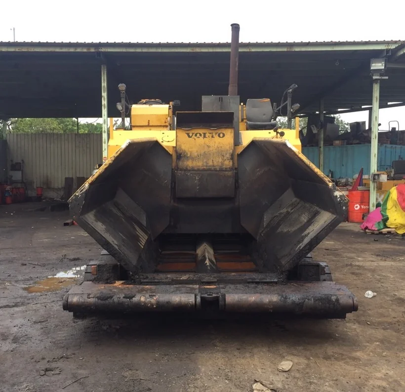 
Used ABG 473 Asphalt paver 2.5m - 5m 