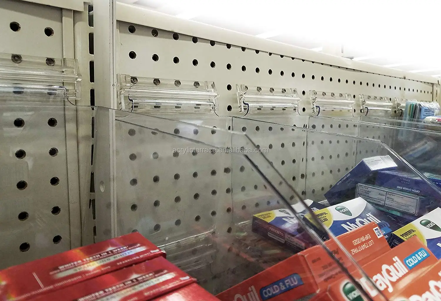 acrylic bins-080703.jpg