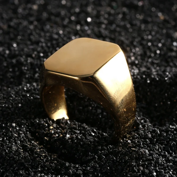 定制极简风格不锈钢黑色黄金方形光泽空白密封戒指男士批发尺寸 7-12