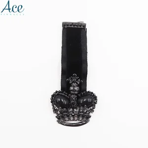 Crown Black Plated Rhinestone Crystal Brooch Pendant Pin Badge