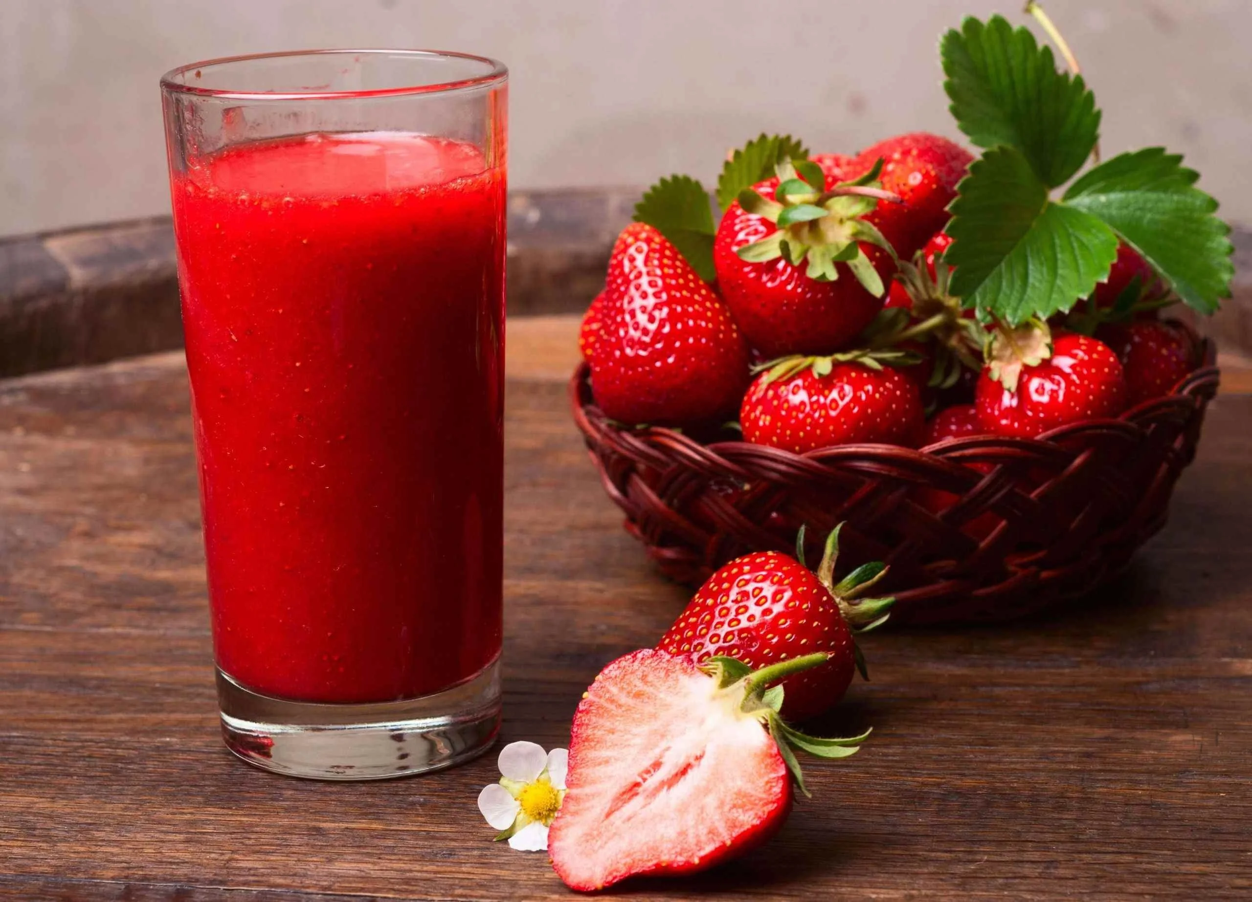 vietnam healthy drink strawberry fruit juice 330ml