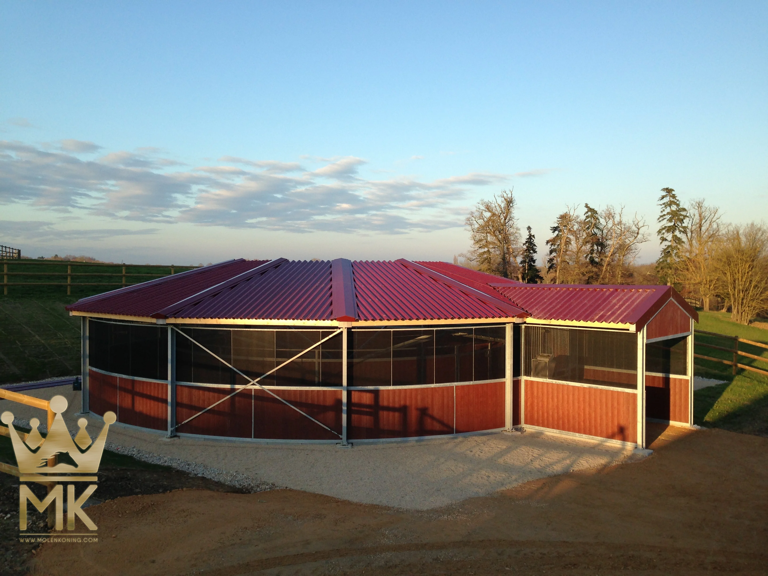 Mk Track Roof For A Horsewalker Fulloption Horse Walker Roofing Buy