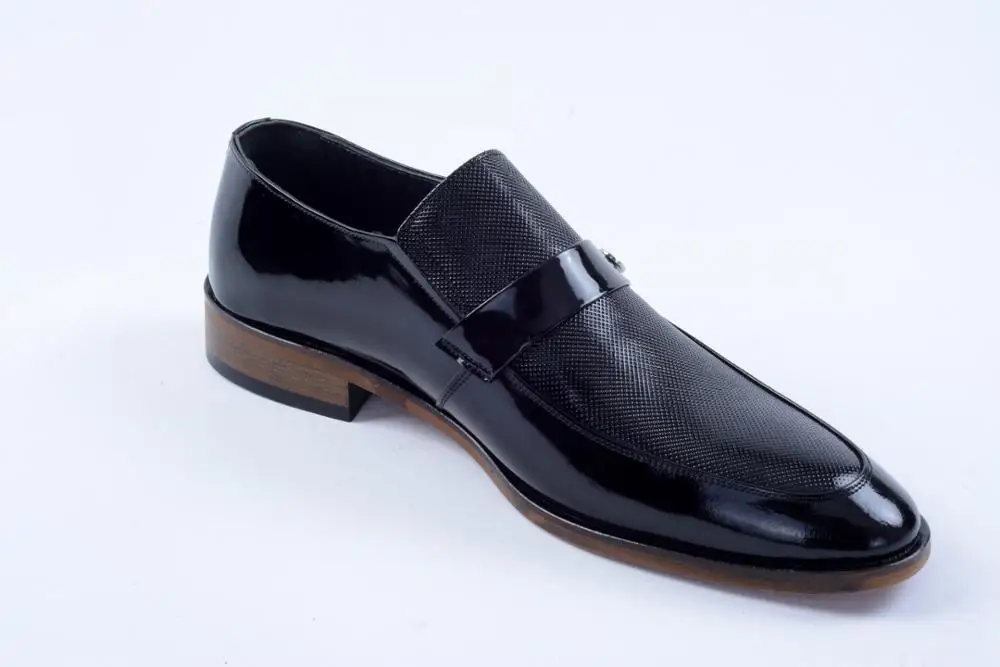 
Wholesale Manufacturer New Italy Design Pointed Leather Men Dress Shoes 