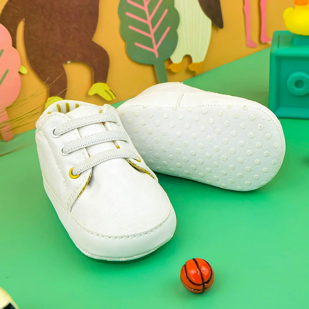 
White Casual Baby Shoes Toddler Pre Walker Shoes Soft Sole Baby Sneakers 