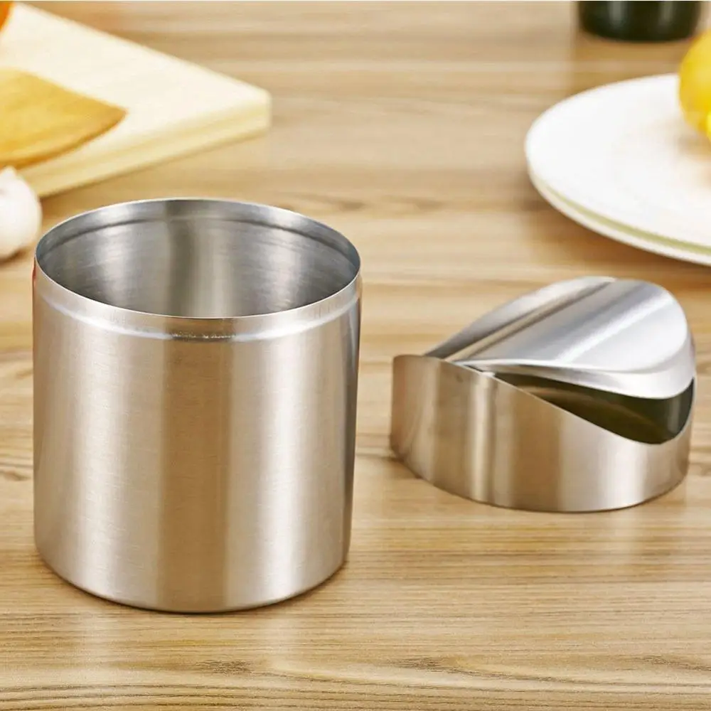 

2019 Mini Trash Can 1.5L Stainless Steel Waste Bin Car Garbage Can Desktop Trash Can With Swing Lid, Silver