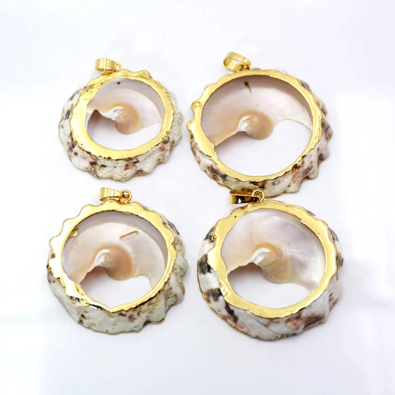 

Round Natural white Cream Sea Shell Slice Circle Pendant Gold Plated Bead With Hole Beach Shells Gemstone Charms Jewelry, Whtie