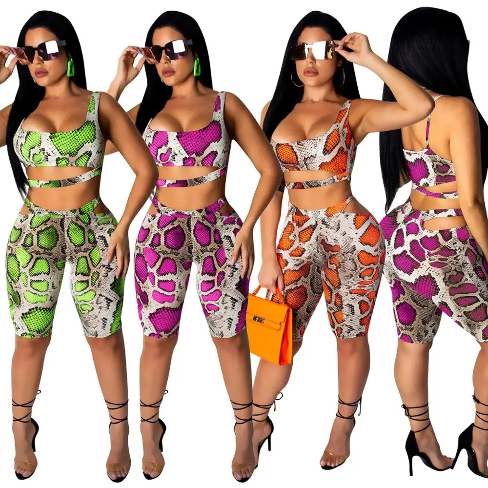 

MC2559 Sexy halter neck hollow out print snakeskin women sexy two-piece short set