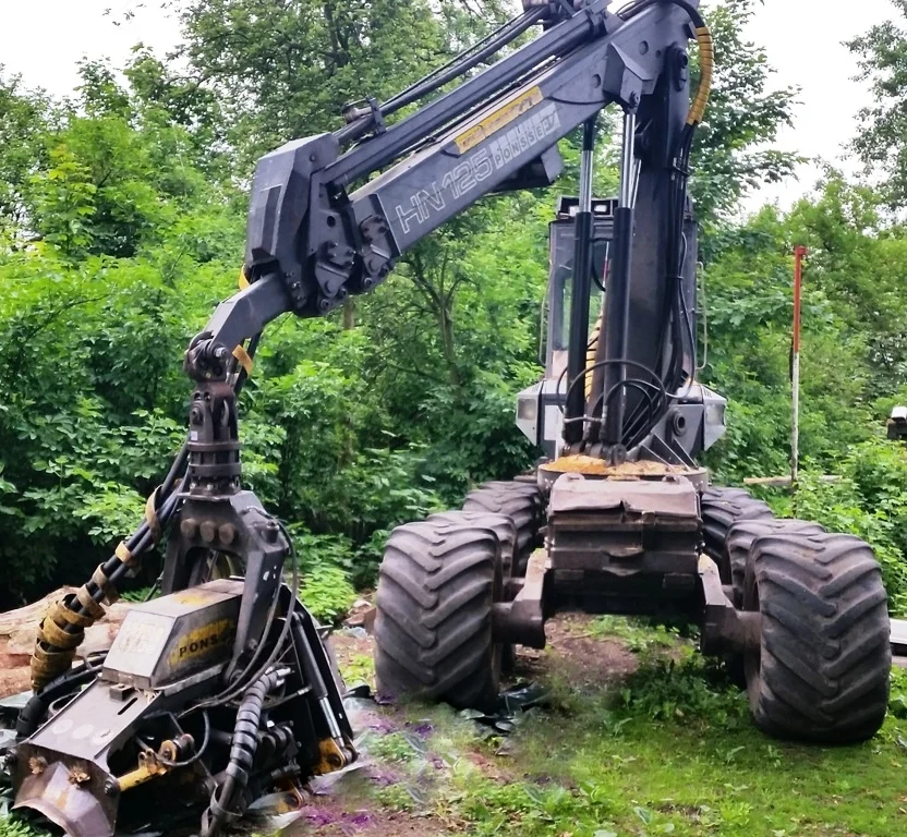 
Ponsse HS 10 Cobra 8x8 