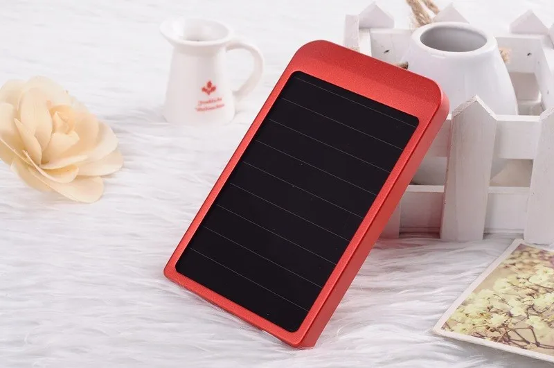 Solar mobile power 2600mAh portable solar charging treasure