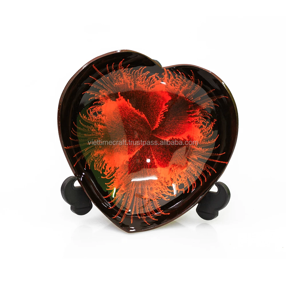
Lacquer coconut shell bowl, heart-shaped, lacquerware handicraft in Vietnam 