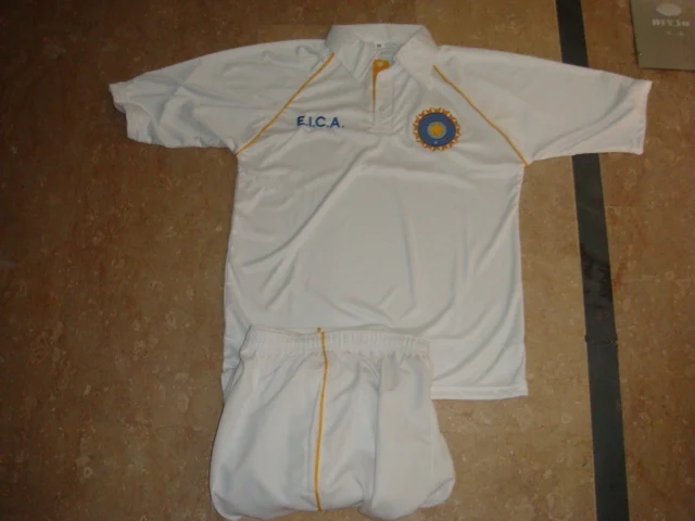 
White cricket Uniform 