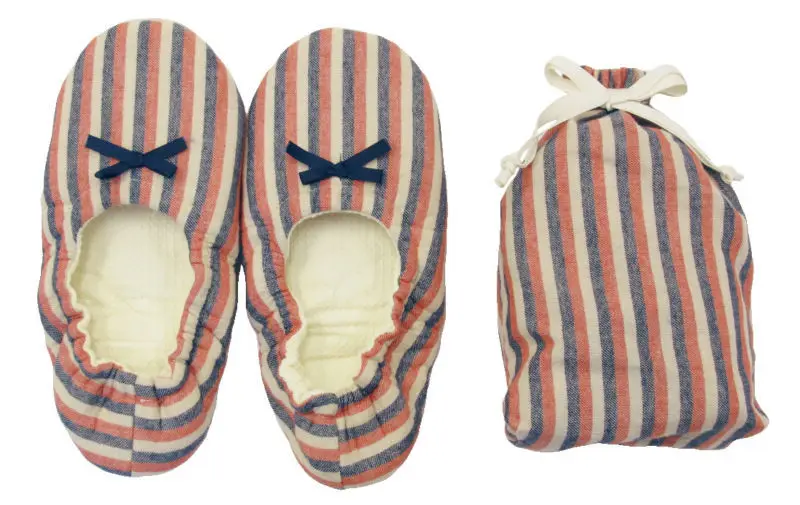 Compact and Reliable folding travel slippers with pouch at reasonable prices , small lot order available